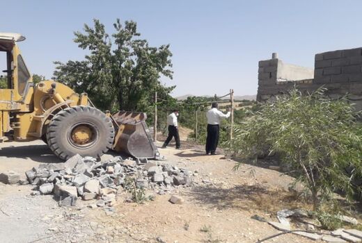 قلع و قمع شش مورد ساخت و ساز غیر مجاز در شهرستان سامان