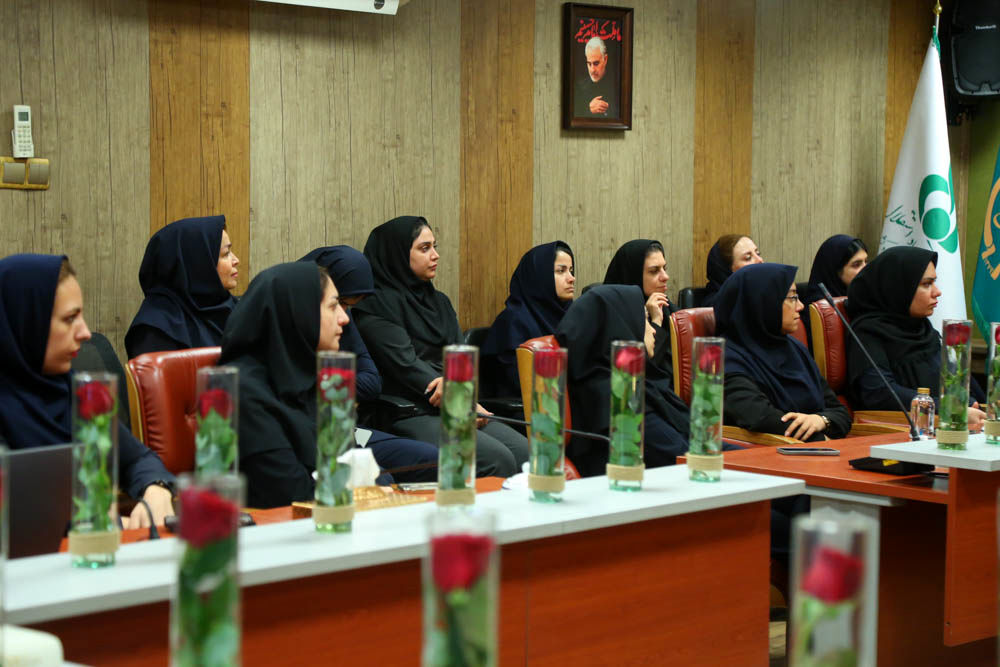 مراسم گرامیداشت روز زن در موسسه جهاد استقلال  