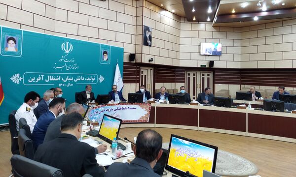 هماهنگی برای برداشت، خرید و تحویل غلات و کلزای کشاورزان به مراکز خرید 