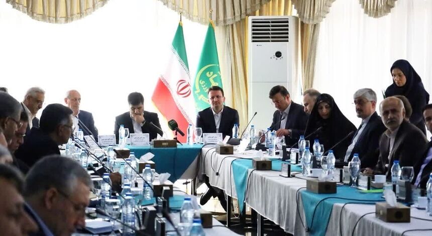 امنیت غذایی با استفاده از ظرفیت تولید کنندگان استان‌های سراسر کشور تحقق می‌یابد/ لزوم تقویت هماهنگی و هم‌افزایی میان استان‌ها