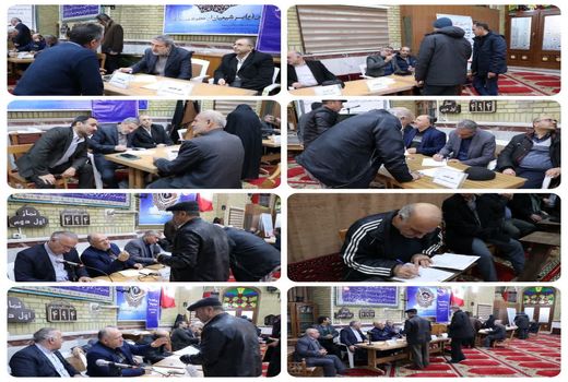 برگزاری میز خدمت دولت مردم با حضور سرپرست سازمان جهاد کشاورزی استان قزوین در مسجد ولایت