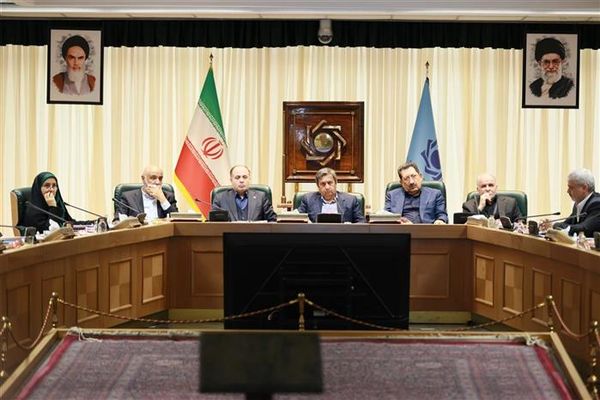 پیشنهادهای استانداران مرزی برای تسهیل واردات کالاهای اساسی بررسی شد