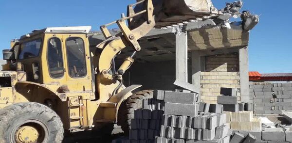 اجرای 112 حکم قلع قمع در اراضی کشاورزی شهرستان بروجن 