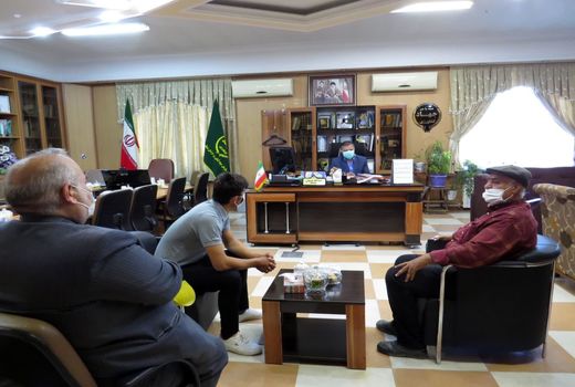 برگزاری ملاقات مردمی رئیس سازمان جهاد کشاورزی خراسان شمالی در  نخستین روز هفته جهاد کشاورزی