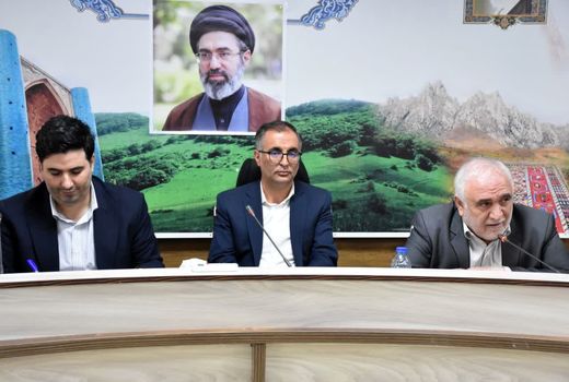 پیگیری جدی مطالبات کشاورزان اهر و هریس/ غرامت‌ها در مسیر تسریع قرار گرفت