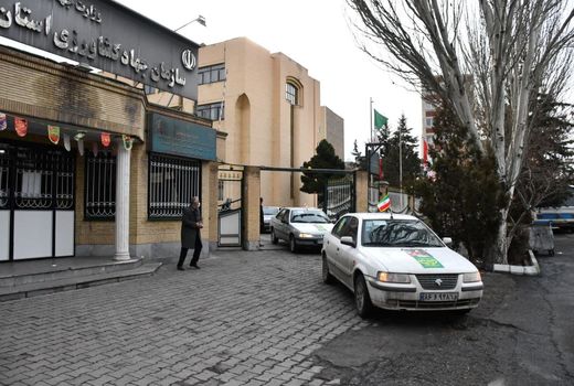 حضور کارکنان سازمان جهادکشاورزی استان آذربایجان شرقی در راهپیمایی خوردرویی ٢٢بهمن