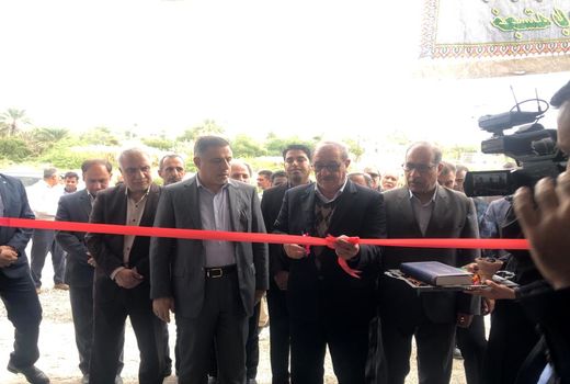 طرح تجهیز، نوسازی، یکپارچه سازی اراضی و توسعه سامانه های نوین آبیاری مزرعه سرخنگی به بهره برداری رسید