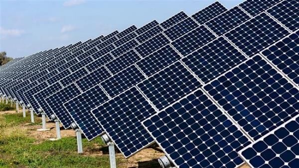 واگذاری 5 هزار و 300 هکتار زمین برای توسعه نیروگاه خورشیدی در سمنان
