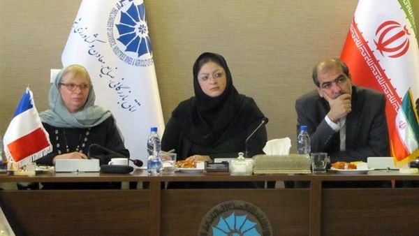 فرانسه تجربیات خود از خشکسالی را در اختیار ایران می گذارد/ تحقیقات ژنتیکی کشاورزی و دامی فرانسه در اختیار کارشناسان و فعالان استان فارس قرار می‌گیرد