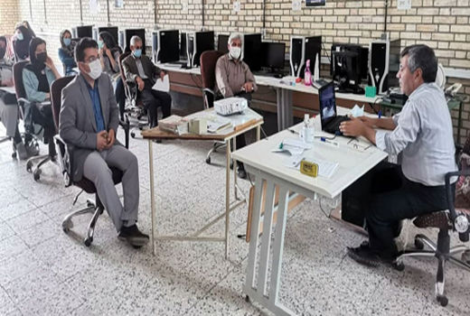 برگزاری کارگاه آموزشی تربیت نیروی ماهر گلخانه در شهرستان کلیبر