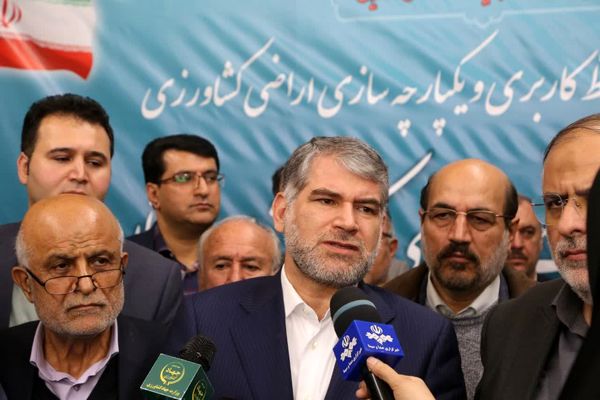 برگزاری اولین جشن اتمام سنددار شدن اراضی در دو روستای استان قزوین/ قزوین رتبه اول صدور اسناد اراضی در کشور را دارد