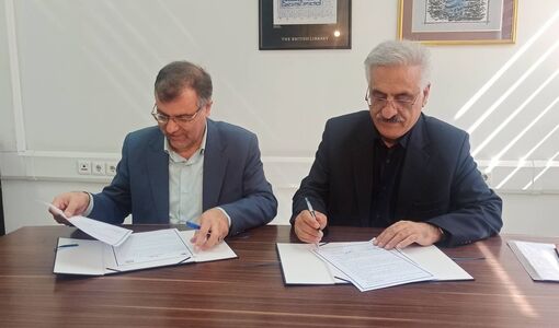تفاهم‌نامه شناسایی کانون‌های بحرانی فرسایش خاک امضا شد