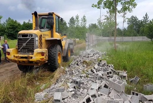 کشف زمین‌خواری میلیاردی در ایلام