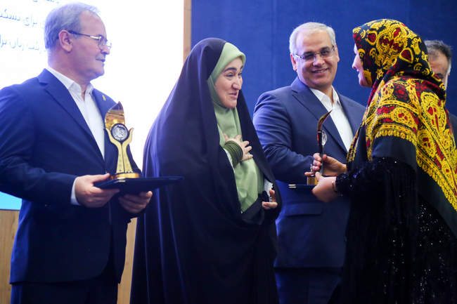  مراسم گرامیداشت روز جهانی زنان روستایی و عشایری و روز جهانی غذا 