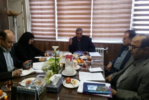 چالش جاماندن دختران عشایر از تحصیل باید رفع شود