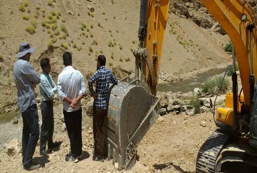 بهره برداری از پروژه های انتقال آب گل سفید و گاوتوت در سال جاری