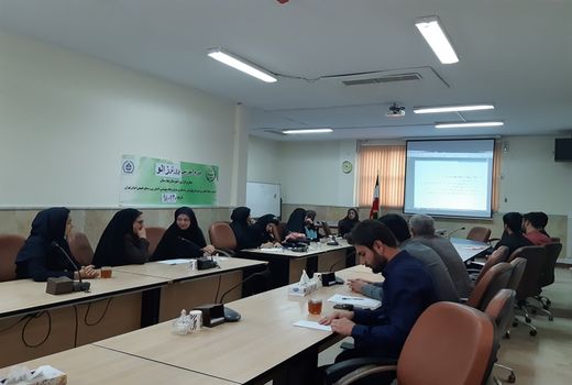 دوره آموزشی ترویجی اصول پرورش زالو در شهرستان بهارستان برگزار شد