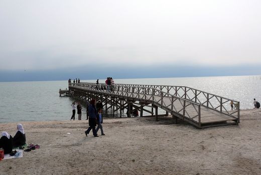 مجوز توسعه صنعت گردشگری جزیره آشوراده صادر شد