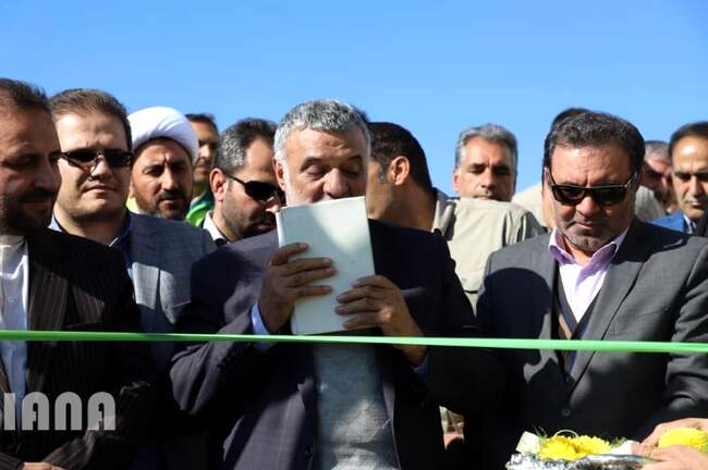 بازدید و بهره برداری طرح‌های بخش کشاورزی استان لرستان