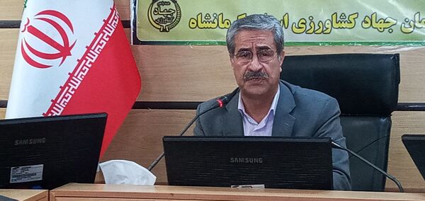 می بایست توجه به توسعه منابع انسانی را سرلوحه کارهای خود قرار دهیم 