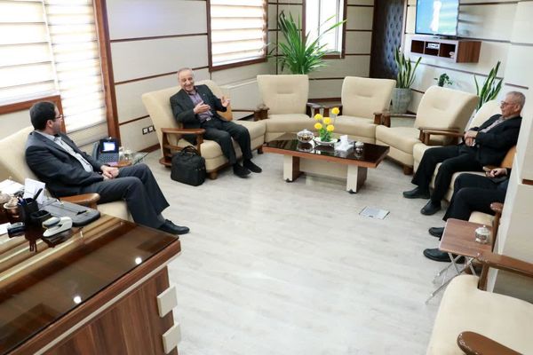 دیدار رییس کانون کارشناسان رسمی دادگستری استان قزوین با رییس سازمان جهاد کشاورزی استان قزوین