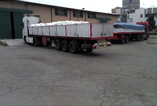 تأمین و توزیع 784 تن انواع کودهای یارانه‌ای در شهرستان نظرآباد