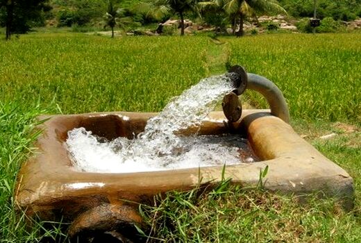 مهم‌ترین چالش «آب» گره زدن آن به اقتصاد است