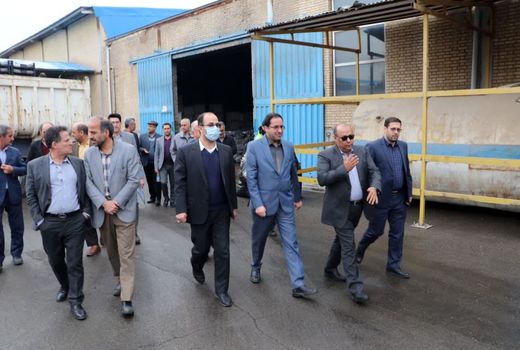 بازدید بازرس کل استان قزوین از بزرگترین واحد تولید کمپوست قارچ کشور