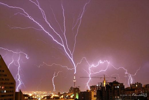 ایران درگیر باران، رعد و برق و باد شدید