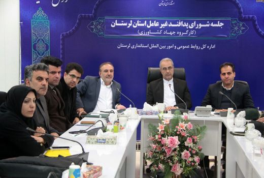 ۱۴ استان درگیر آفت ملخ صحرایی خواهند شد