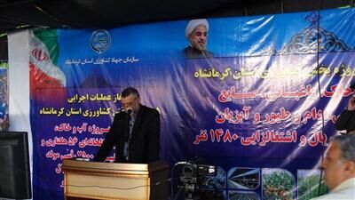 عملیات اجرایی شهرک کشاورزی گلخانه‌ای اسلام اباد غرب آغاز شد