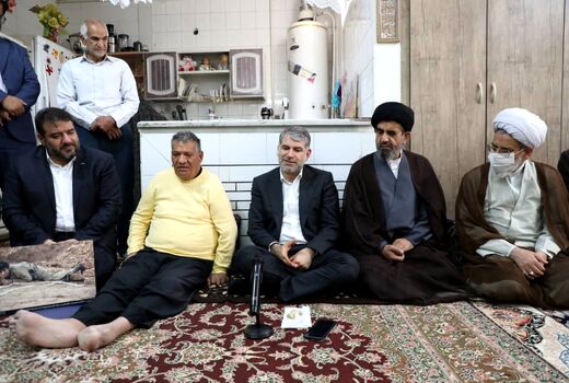 امنیت و اقتدار کشور، مدیون ایثار شهدا و جانبازان است