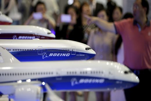 فروش هواپیما در هاله ای از ابهام