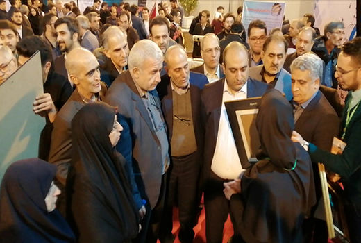 بازدید رئیس سازمان جهاد کشاورزی خراسان رضوی از نمایشگاه پژوهش