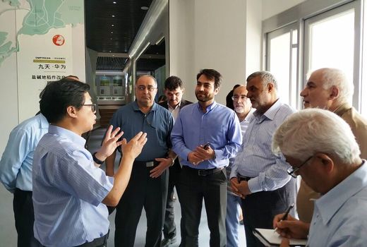 وزیر جهاد کشاورزی از چند طرح نمونه کشاورزی در چین بازدید کرد