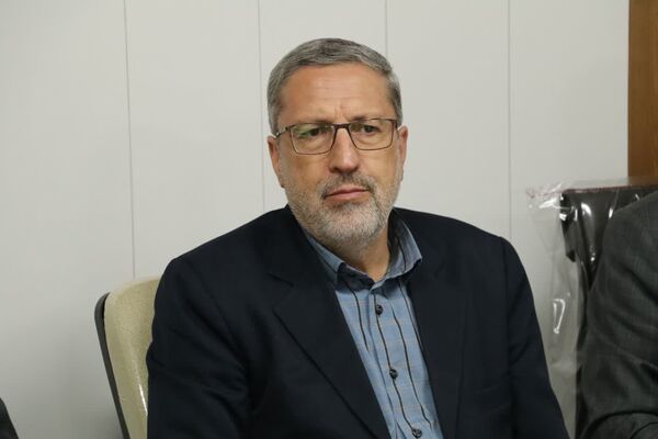 کارکنان امور اراضی در برخورد با متخلفان نیازمند انگیزه‌های تشویقی هستند