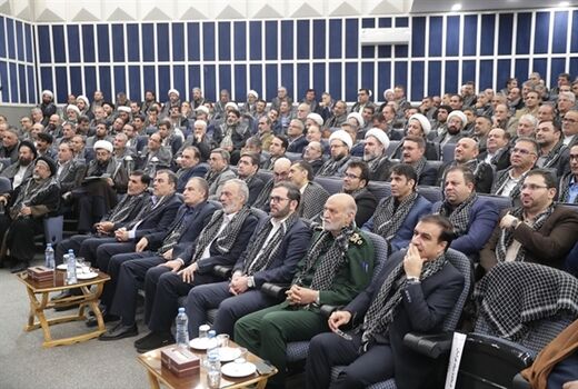  با اتکا به معنویت نماز و روحیه جهادی بسیج، برای تقویت امنیت غذایی کشور تلاش کنیم