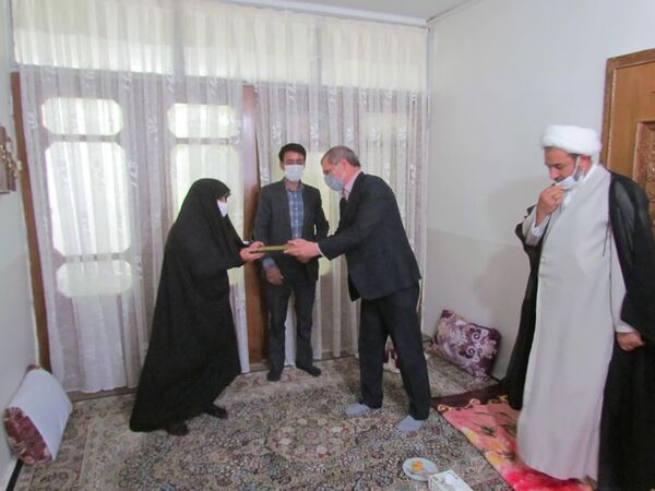 دیدارمسئولین سازمان جهاد کشاورزی خراسان شمالی با خانواده معظم شهدا به مناسبت گرامیداشت هفته جهاد کشاورزی 