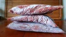 ریشه شایعه رشد کرم‌ها در گوشت‌های فریزری از کجاست!؟