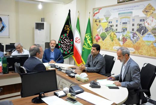 رئیس سازمان جهادکشاورزی استان آذربایجان شرقی به مشکلات 12 نفر رسیدگی کرد