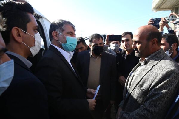 گفتگوی صمیمی وزیر جهاد کشاورزی با کشاورزان و روستاییان شهرستان خدابنده