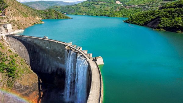 سدسازی بیش از ظرفیت منابع آب کشور بوده است / لزوم بازنگری طرح‌های سازه‌ای