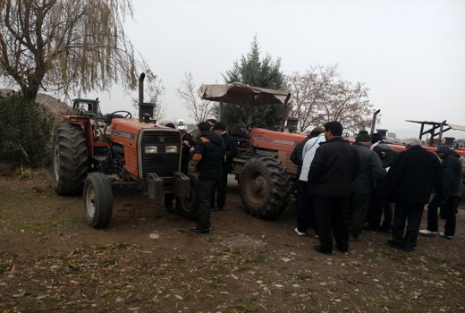 4318 دستگاه ماشین آلات کشاورزی  در استان قزوین پلاک گذاری شد