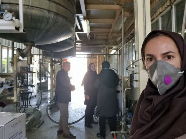 2 شرکت تولیدکننده سموم کشاورزی در استان قزوین موفق به اخذ نشان استاندارد اجباری شدند 