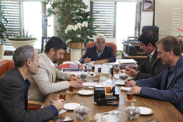 توسعه تعامل با تشکل های کشاورزی از اولویت های وزارت جهاد کشاورزی است