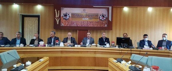 ضرورت برونسپاری و واگذاری تصدیهای بخش کشاورزی به تشکلهای استان مرکزی