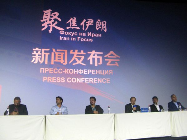 سینمای ایران بعد از انقلاب اسلامی با نگاه انسانی شکل گرفت