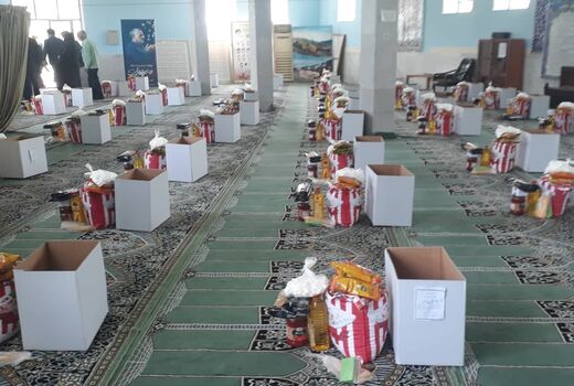 کمک مومنانه کارکنان جهاد کشاورزی جنوب کرمان در ماه مبارک رمضان