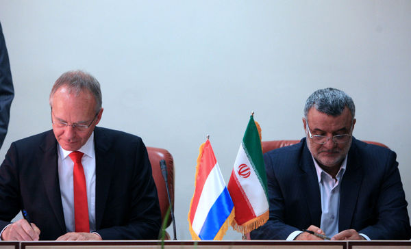 چارچوب همکاری های جدید کشاورزی میان ایران و هلند روشن شد