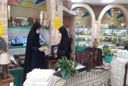 فعالیت فروشگاه محصول سالم برای حمایت از بانوان 